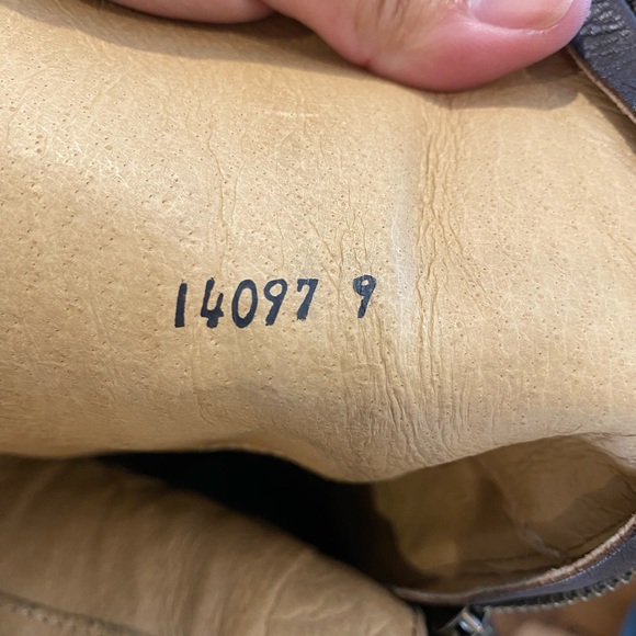 8.5 FRYE Phillip harness tall Dark Brown Extended Calf. Pre-Loved - Picture 7 of 10